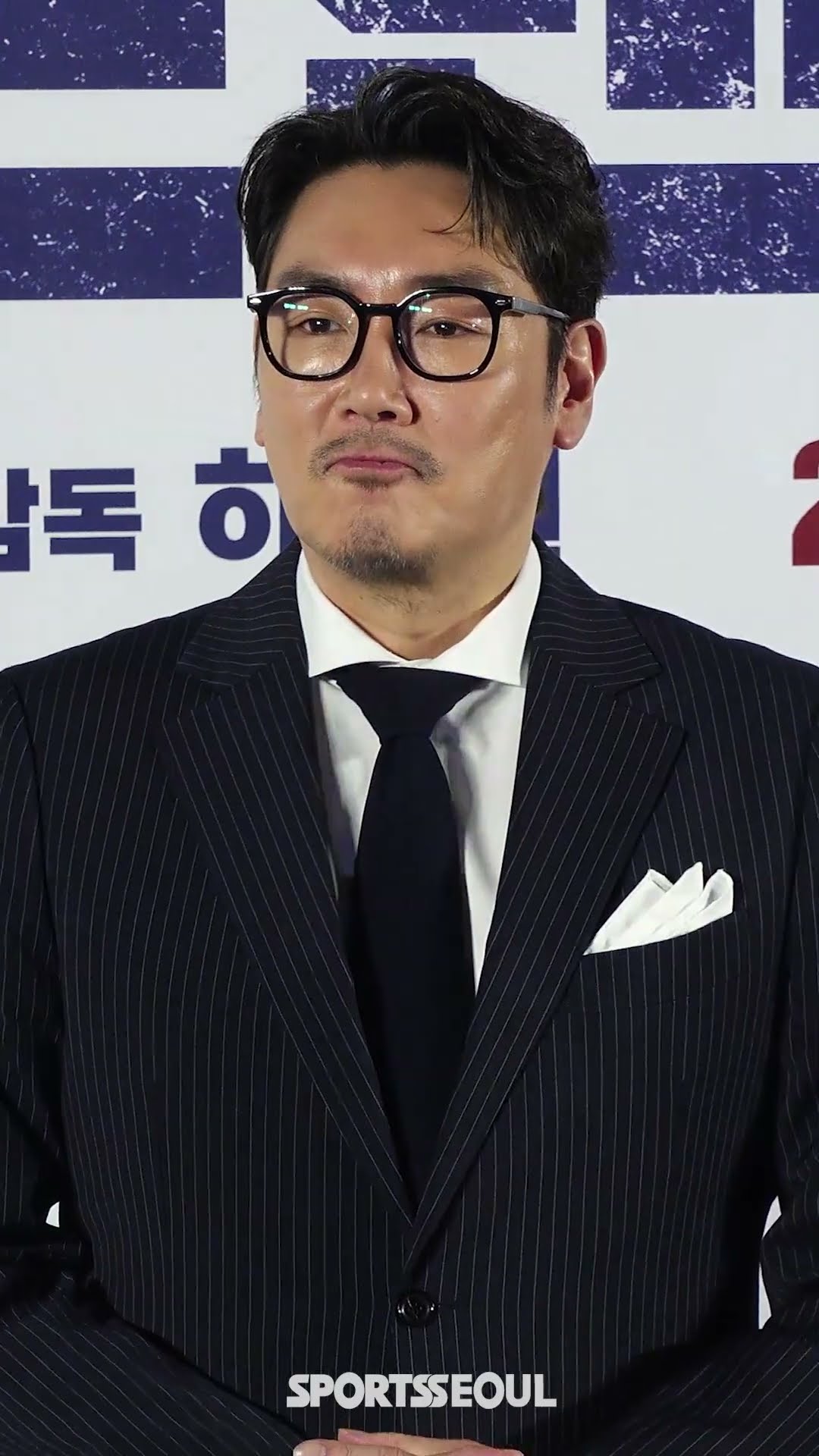 조진웅, 중후한 매력으로 '남성미 물씬'