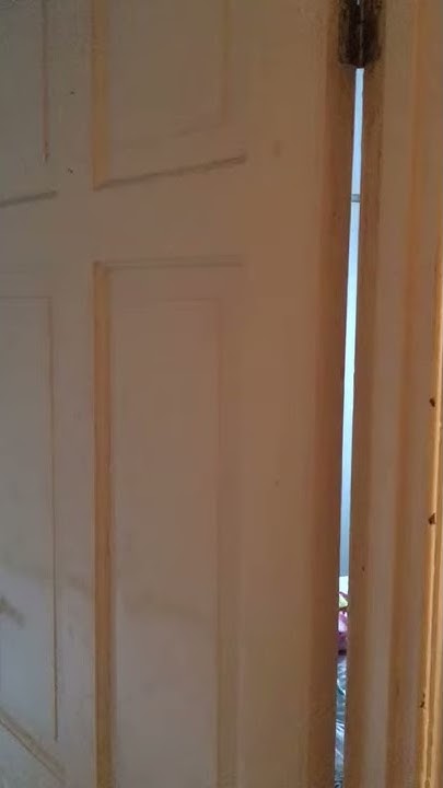 Squeaking Door Due To Dry Hinges YouTube squeaking-door-due-to-dry-hinges-youtube