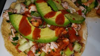 Ceviche de camarón muy rico y fresco.