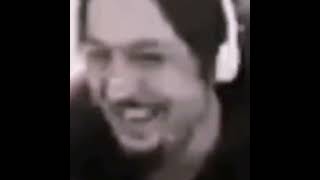 Takla King Gülüyor