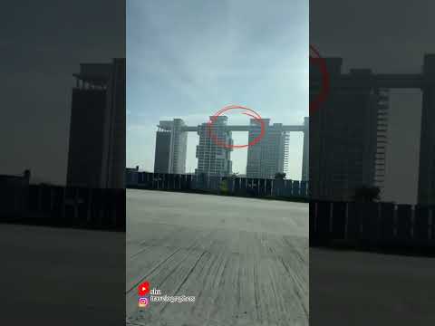 Video: Pangsapuri Minimalis di Singapura dengan Pemandangan Bandar Ekstra oleh KNQ Associates