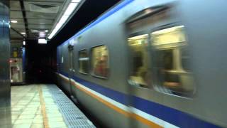 EMU700型區間車臺北進站