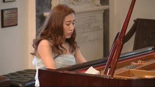 Naoko Aburaki plays Haydn: Sonata in B minor Hob XVI/32