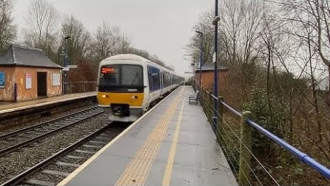 Class 165 Networker | 165013 + 165032 | Tones | Chiltern Railways | Denham Golf Club | 14/01/23