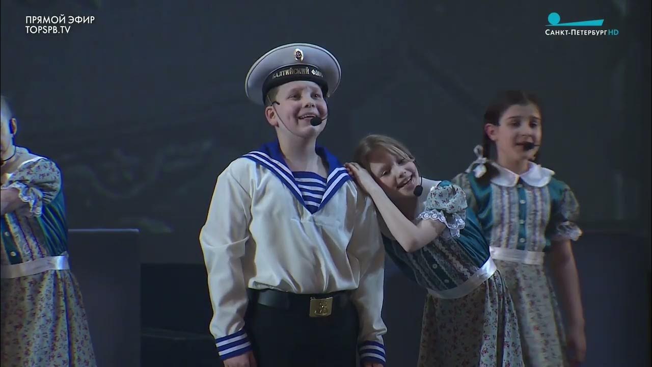 Военные попурри 3 танкиста, катюша. Анна сизова клип песни казачка вольная. Смуглянка текст. Военное попурри картинки. Попурри три танкиста катюша смуглянка синий платочек день победы.