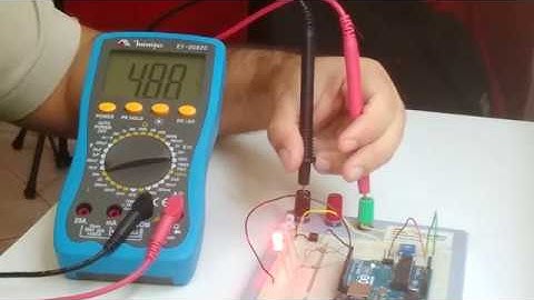 Voltímetro digital com Arduino