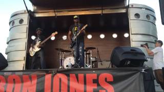 Ayron Jones and The Way 'Boys From Puget Sound/Lay Your Body Down'