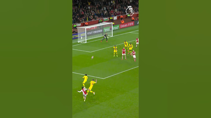 Arsenal 🤝 scoring LATE goals! #shorts