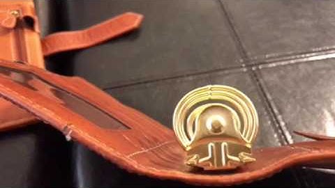 Franklin Covey New "Vintage Aurora" Binder Comparison to Older Version