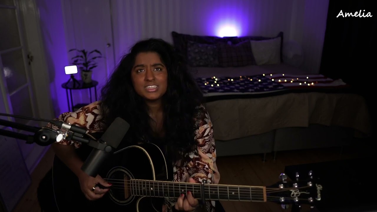 Run Away to Mars - TALK (Cover, Amelia)