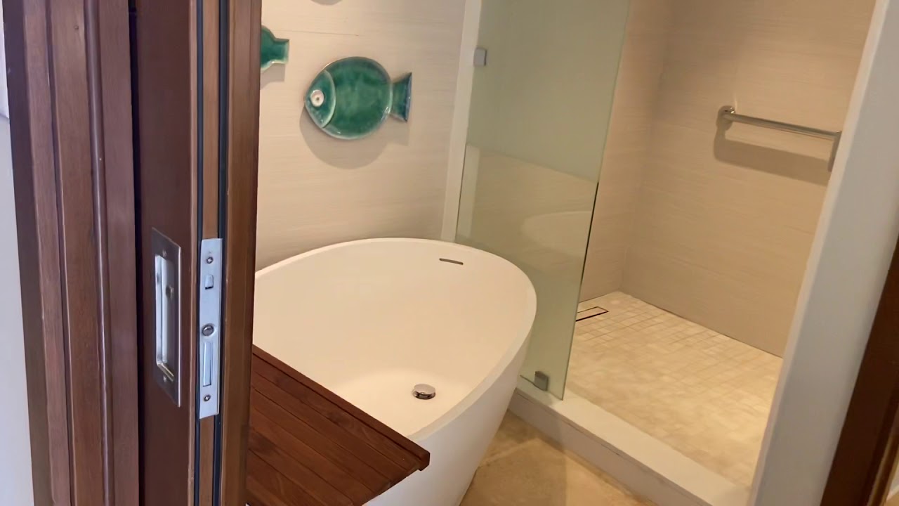 Sandals South Coast Dutch Beachfront Club Level Suite with Balcony Tranquility Soaking Tub - YouTube