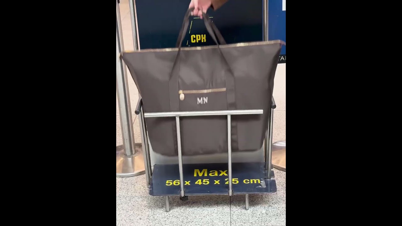 Travel bags to fit into cabin size