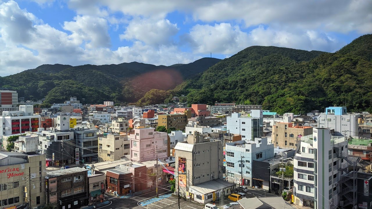 奄美大島 名瀬 ｜想像以上に都会！街の中心地さんぽ【4K】