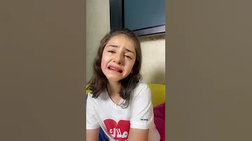 ليش زينة تبكي Shorts 