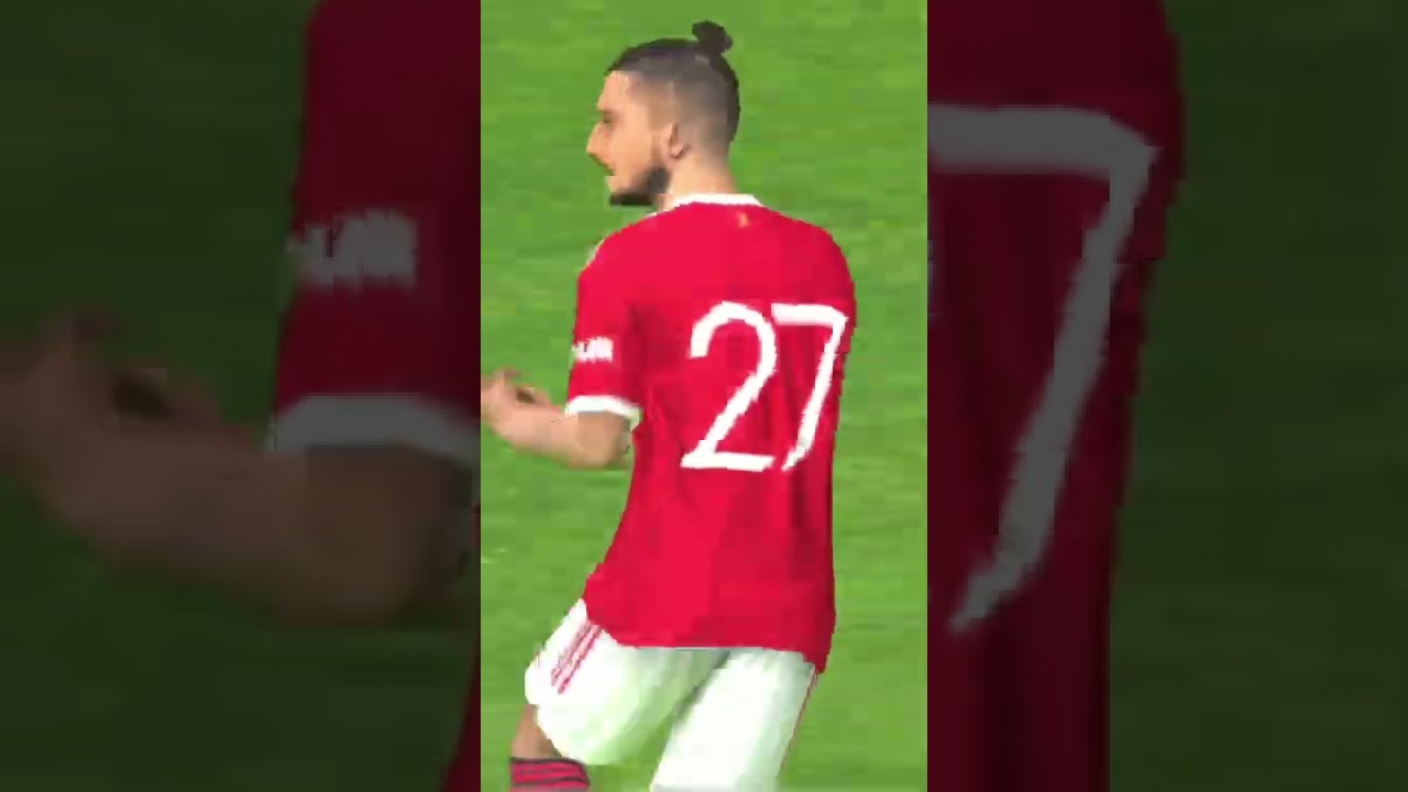 Tutation comes from the position of Alex Telles 