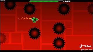 es chiquita pero te duele by:bryerzdx(me)