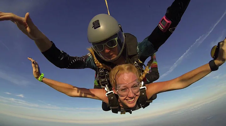 1855 Tracy Larsen Skydive at Chicagoland Skydiving...