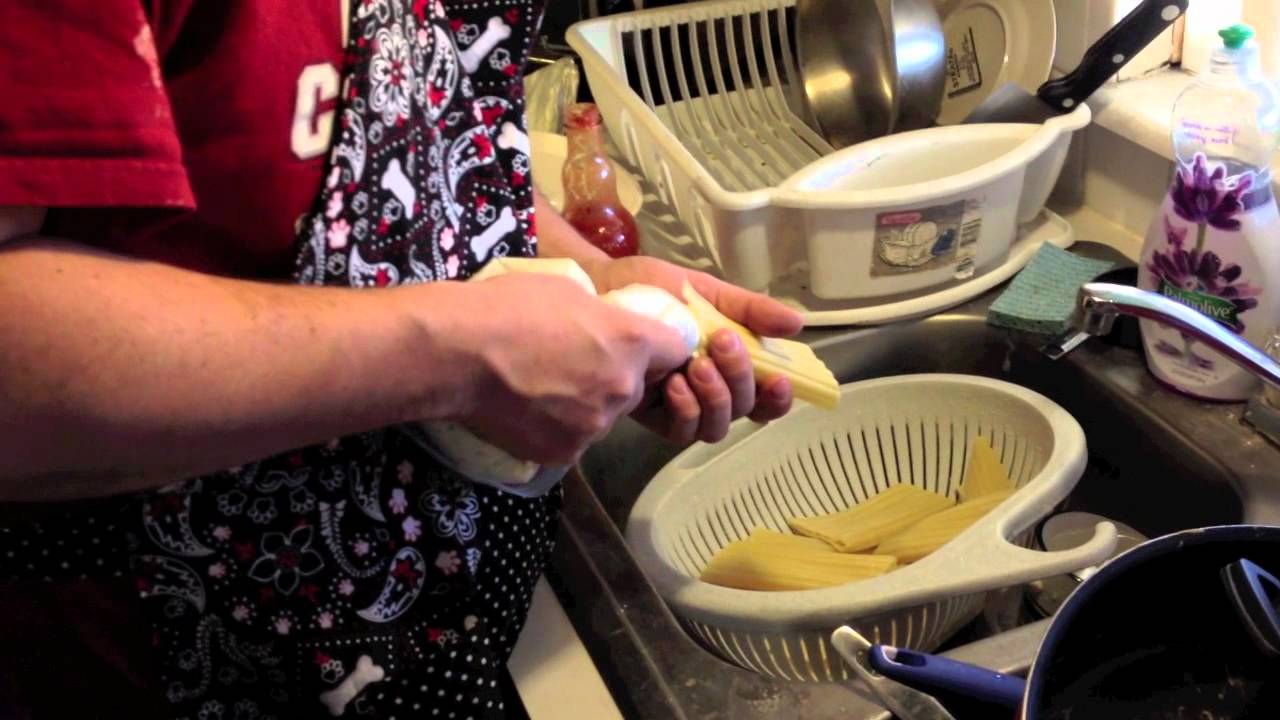 College Eats (Episode 1) - YouTube