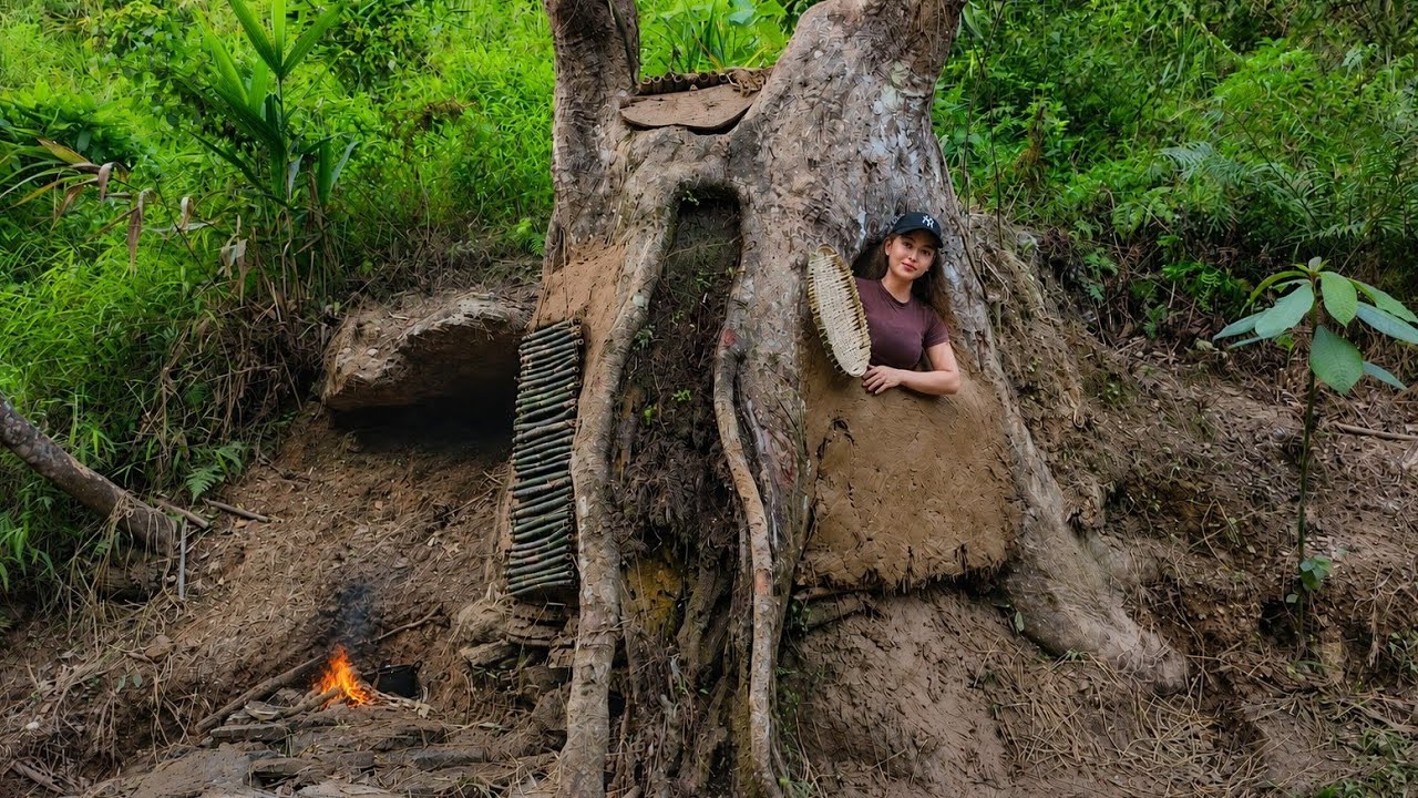 I Built a Secret Tree Shelter in the Deep Jungle | Solo Survival Life ...
