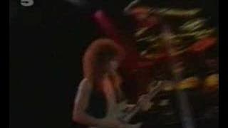 Steelheart - Love Ain't Easy (Live)