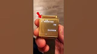 Jam ini Menunjukkan Waktu Dalam Bentuk Kata-Kata⌚