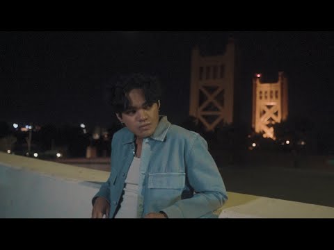 Guarda MJAY - superstar (official lyric video) su YouTube Guarda MJAY - superstar (official lyric video) su YouTube