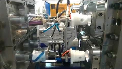 Taiwan (weisheng) IML robot video - 4 cavity wrap around  - Hi-speed approx 4- .5sec cycle Good cost