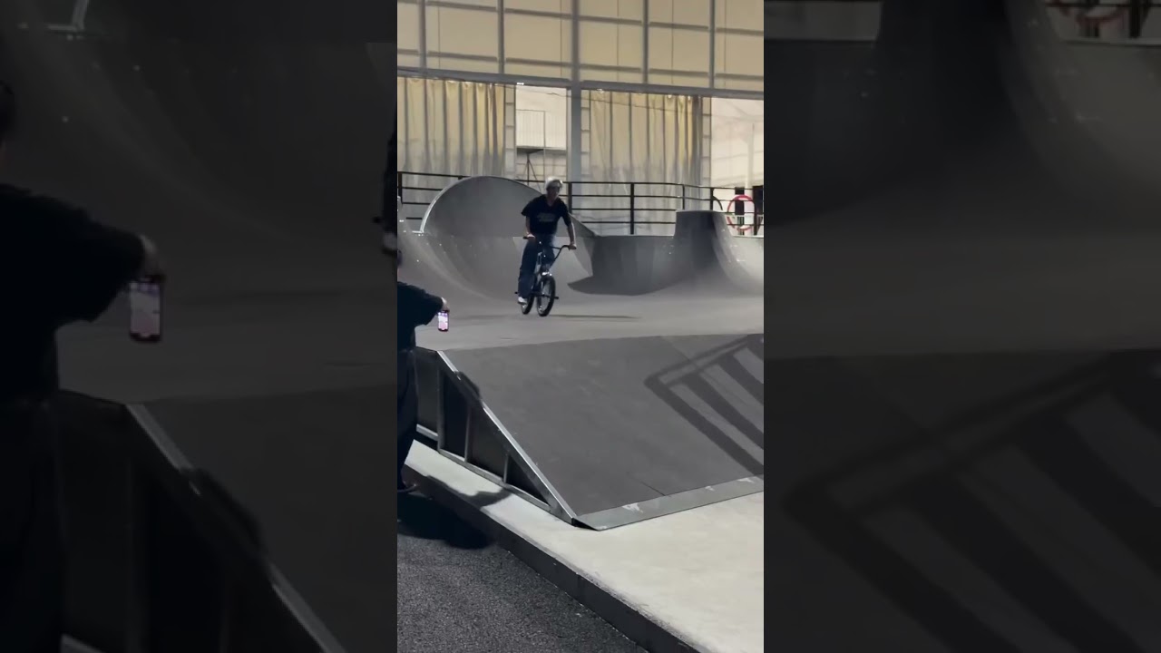 Street park bmx trick line 
