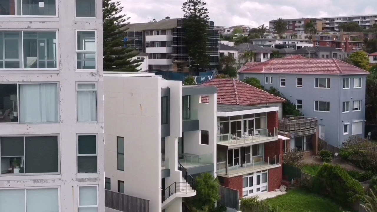 Sydney Diamond Bay Cliff 4K