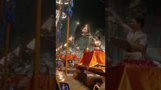 माँ गंगे की आरती | Ganga maa ki aarti #gangaaarti #maagangaaarti #shorts #shortsfeed