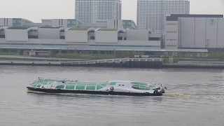 松本零士プロデュース水上バス「ヒミコ」と練習艦「かしま」 晴海埠頭 2017/05/13