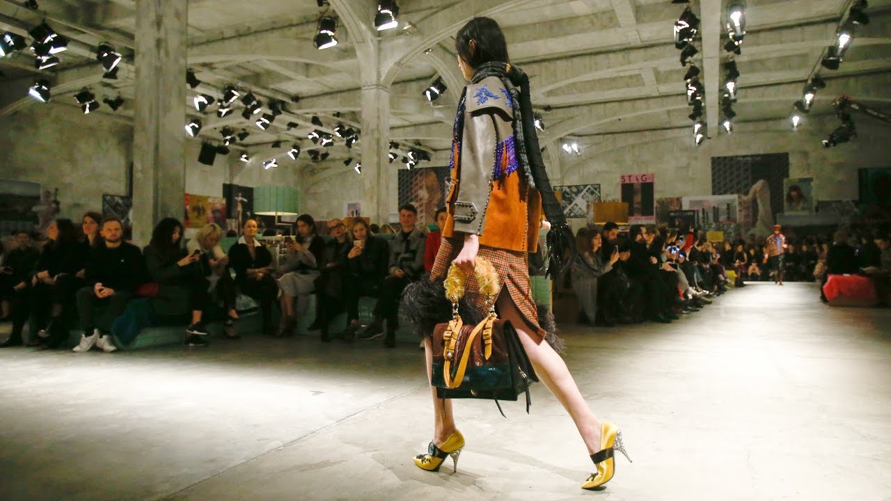 Prada | Fall Winter 2017/2018 Full Fashion Show | Exclusive - YouTube