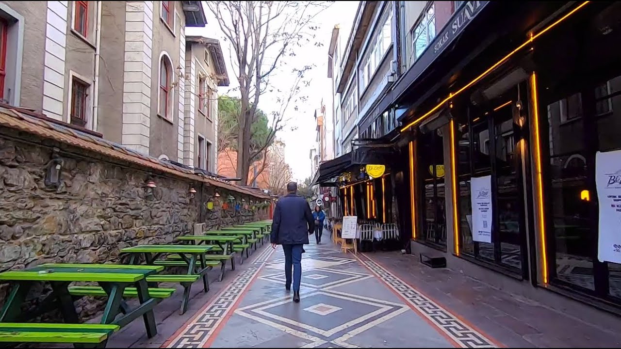 Walking In Sunny Day At Evening Istanbul From Yeldegirmeni To Moda And Sea Of Marmara