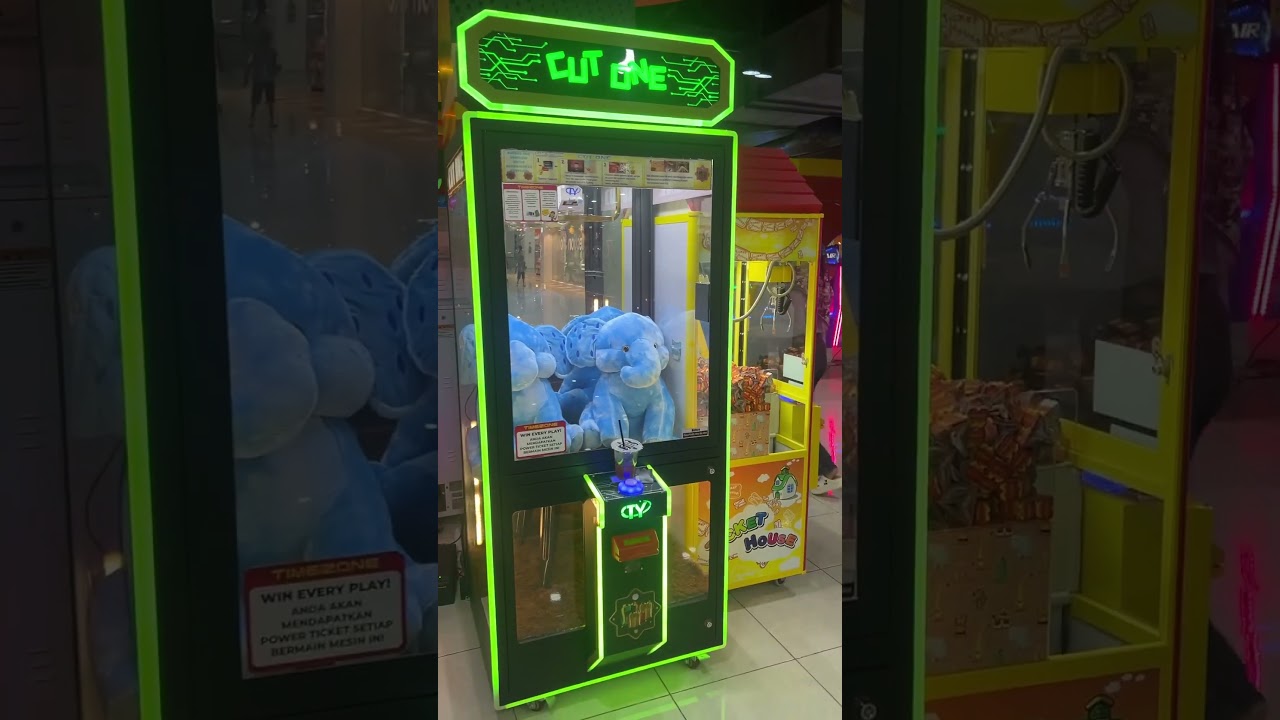 Cut One di Timezone Pekalongan 