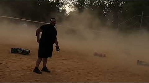 Arrma Kraton 8s vs Losi Dbxl-e 2.0 vs Traxxas Xmaxx Rc Racing 🏁🏎💨 #Arrma #Traxxas #Losi