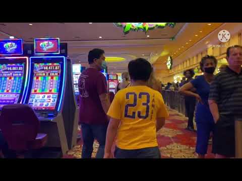 Incendio en el casino de O Barco de Valdeorras