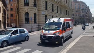 Italian ambulance responding - Roma