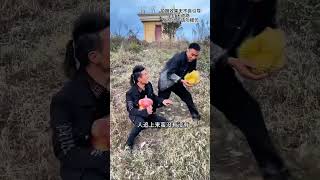 Two friends!  fight road #funny #shorts