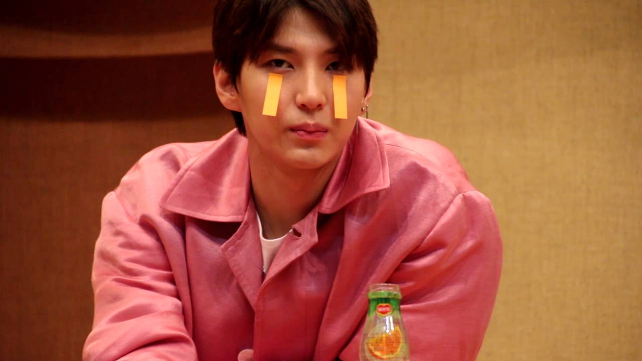 [ VIXX/LEO] 160517 대구 팬싸인회 택운이 포스트잇 떼기