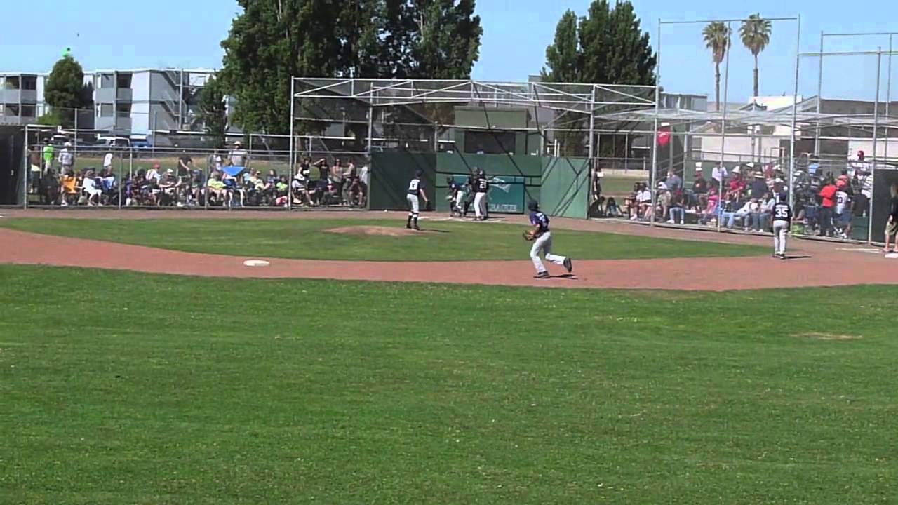 ATHLETICS 6 TIGERS 4