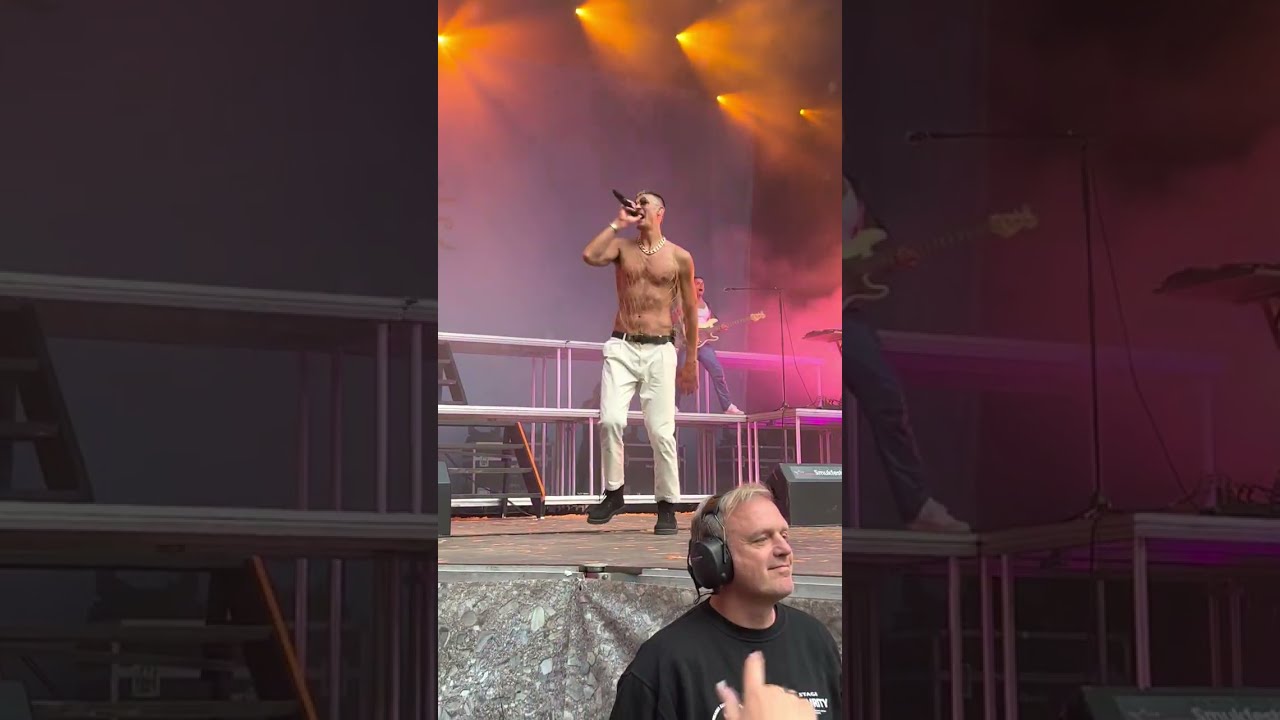 Mucki Bar - Tobias Rahim Smuk Festival 2022 Stjernescenen (Uden intro)