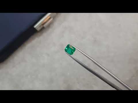 Muzo Green emerald octagon cut 1.70 ct, Colombia Video  № 2