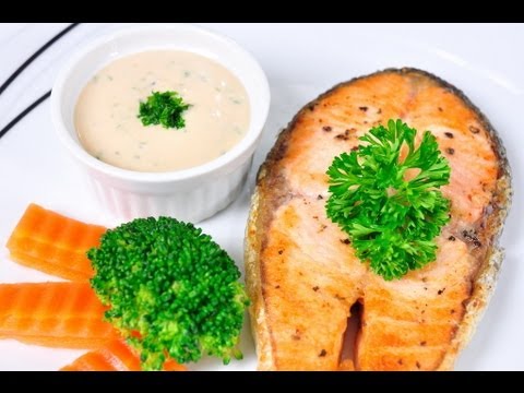 ปลาแซลมอนซอสโยเกิร์ต Salmon Steak Yogurt Sauce