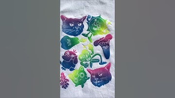 Linoprinting on t-shirt✨ #art #linocut #painting #linoprint #printmaker #diy #printmaking