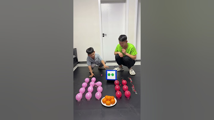 扔骰子掐爆气球！爸爸今天也太顺利了！#萌娃#亲子#游戏#balloongame#funnygame