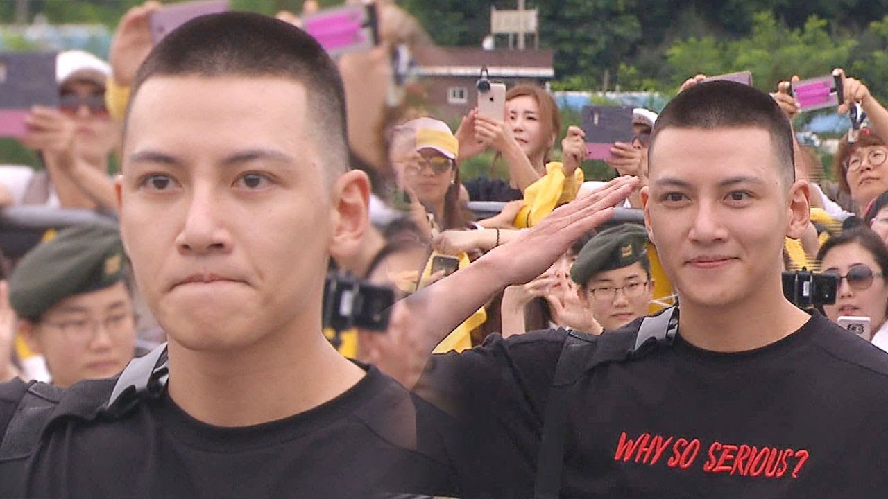 지창욱, 짧은 머리로 군입대 인사 ‘헤어의 완성은 얼굴’ @본격연예 한밤 33회 20170815