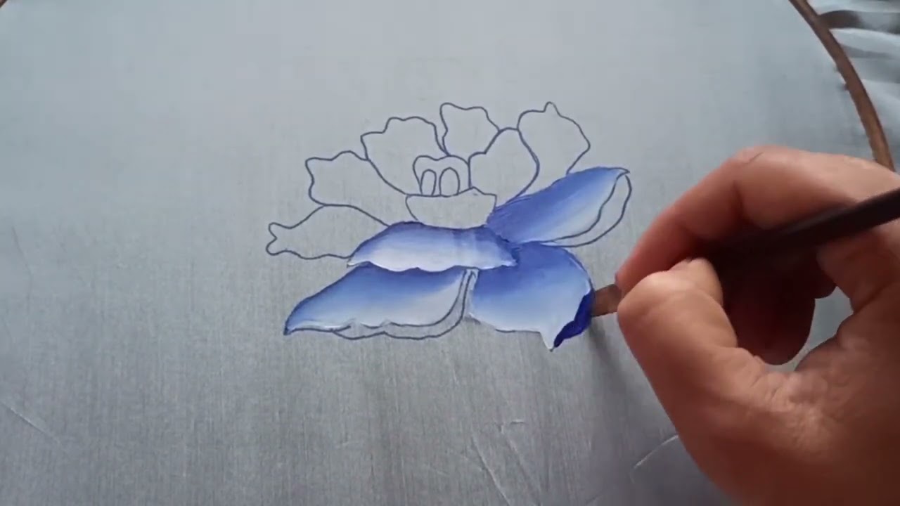 Give silk painting look with acrylic colours#handpaintedsuit#masleen fabric