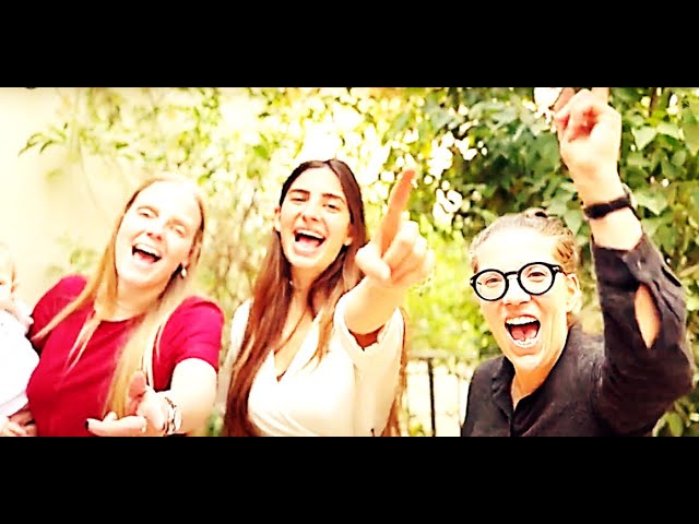 מחוזקים לעולם | משפחת פאוסט - יומולדת 70 לאמא | שירת המונים | וזה הקול