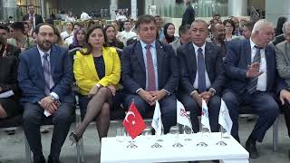 Genç tasarımcılara ödüllerini Başkan Cemil Tugay verdi