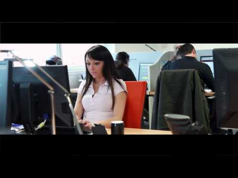Le service e-chat assistance pour les clients forfait smart pro